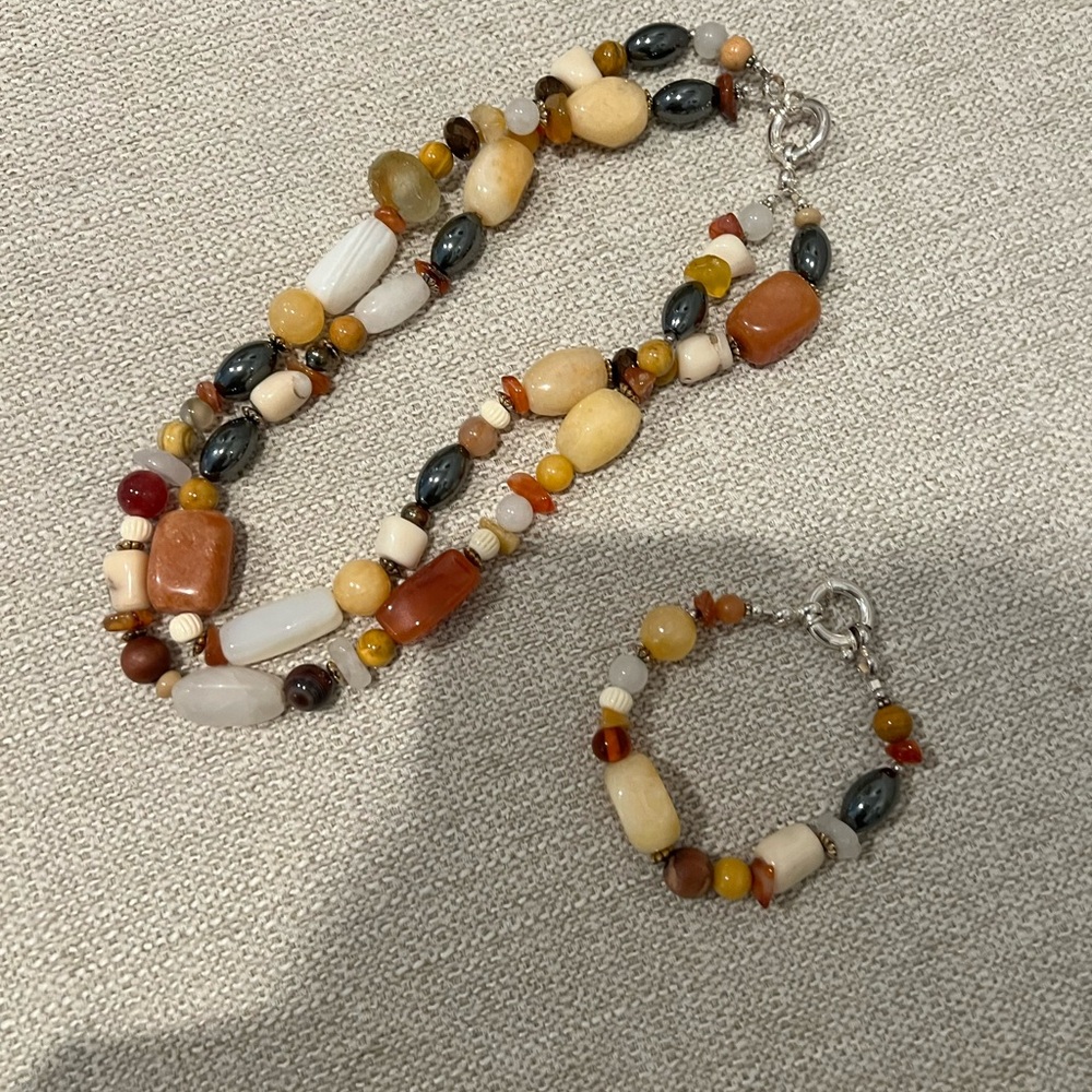 Lovely Brown Gem Necklace and Bracelet Set